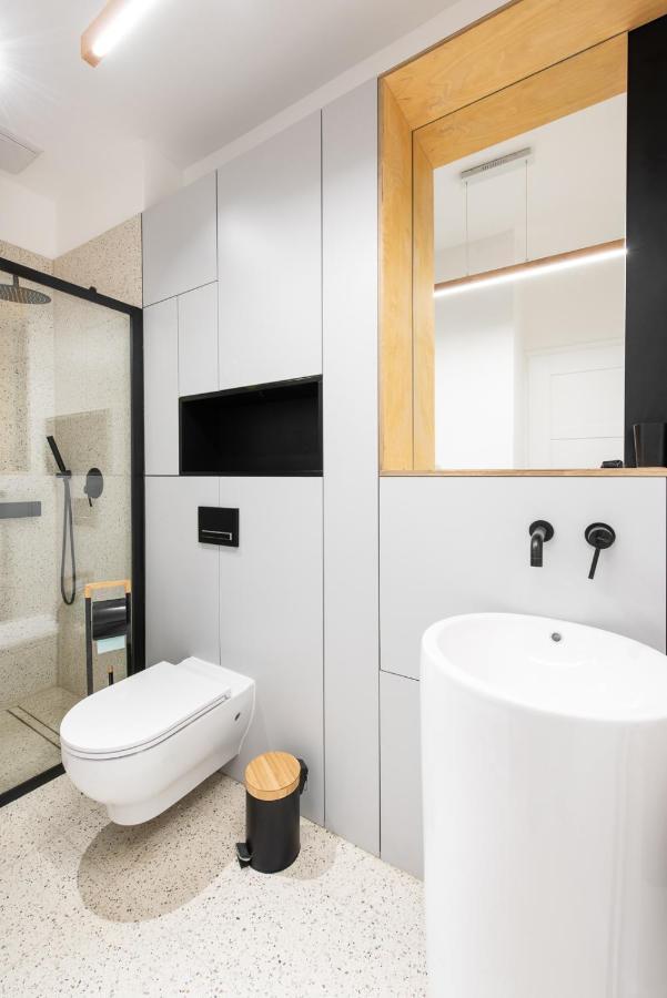 Park Lane Apartment Lea Krakow Bagian luar foto